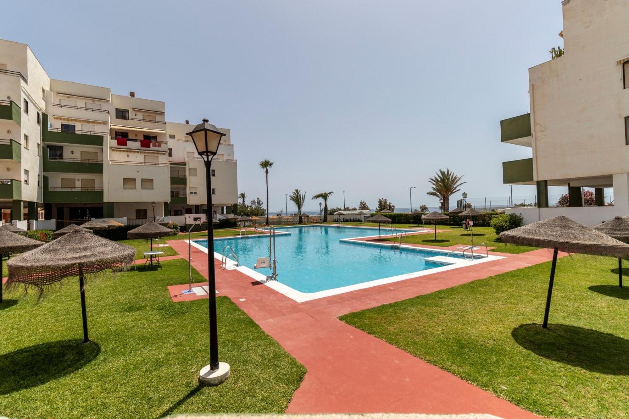 Rentitspain Moderno Apartamento Calaverde Frente Al Mar Salobrena Exterior photo
